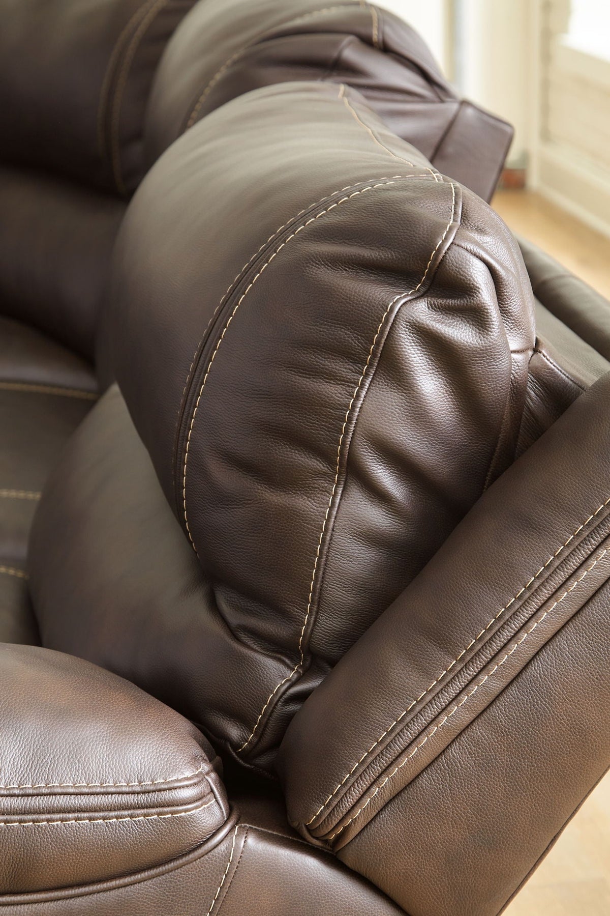 Dunleith - 4-Piece Power Reclining Sectional - Chocolate - Signature Design by Ashley® - 5