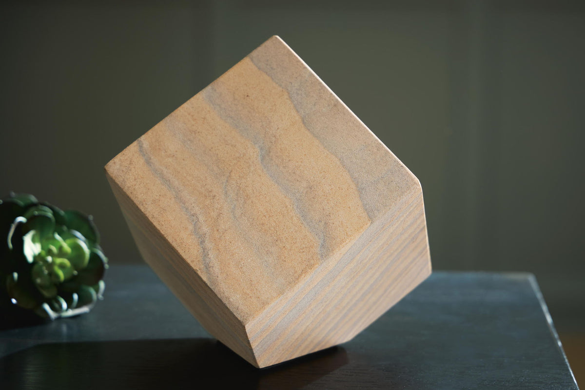Hurport Sculpture Red / Tan, gallery image 6