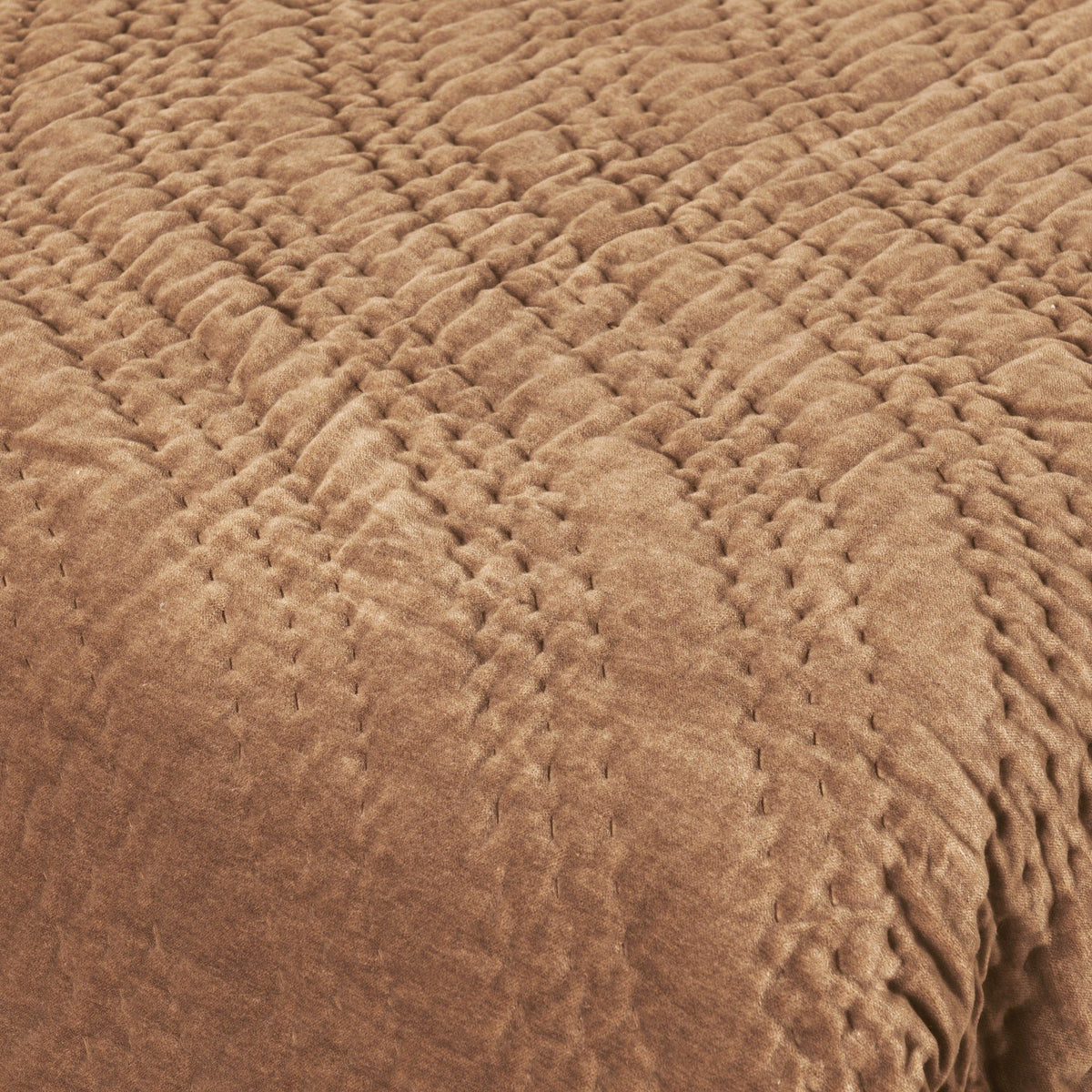 Elms - Velvet Quilt - Villa - 31