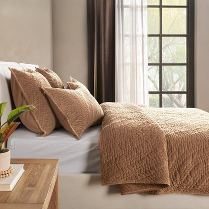 Elms - Velvet Quilt - Villa - 14