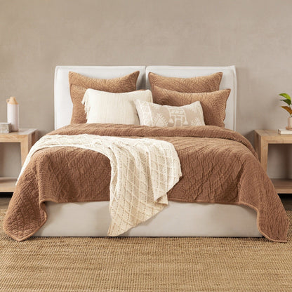 Elms - Velvet Quilt - Villa - 9