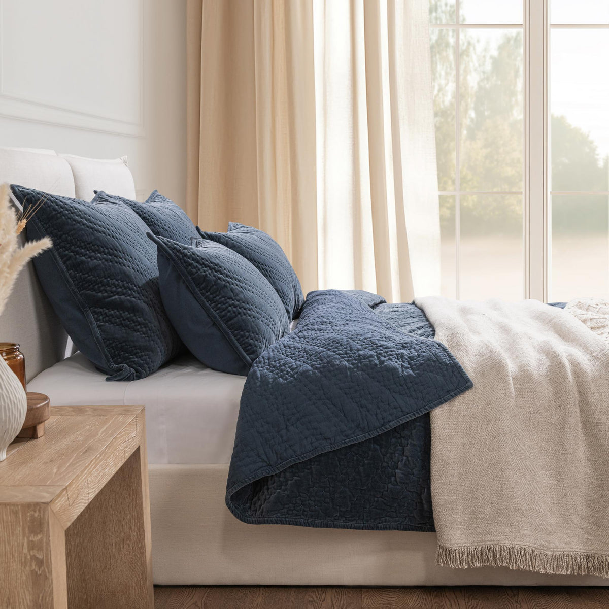 Elms - Velvet Sham - Villa - 42