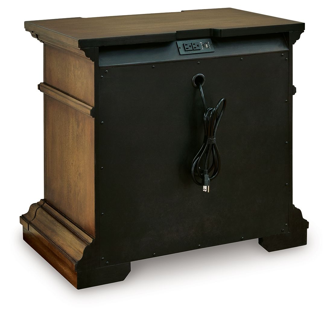 Frantanna - Three Drawer Night Stand - Brown - Signature Design by Ashley® - 4