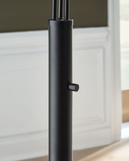 Gibbswellner - Metal Arc Lamp - Black - Signature Design by Ashley® - 2