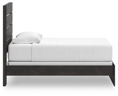 Hollivern - Panel Bed - Signature Design by Ashley® - 2