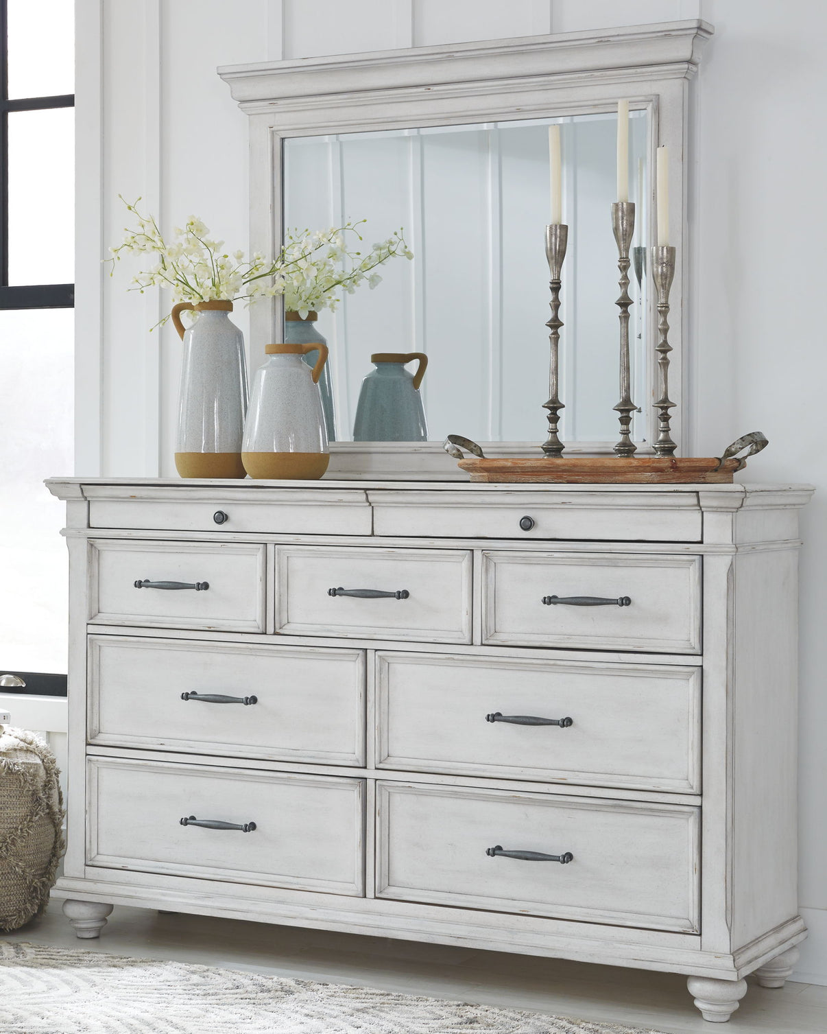 Kanwyn - Panel Bedroom Set - Benchcraft® - 38