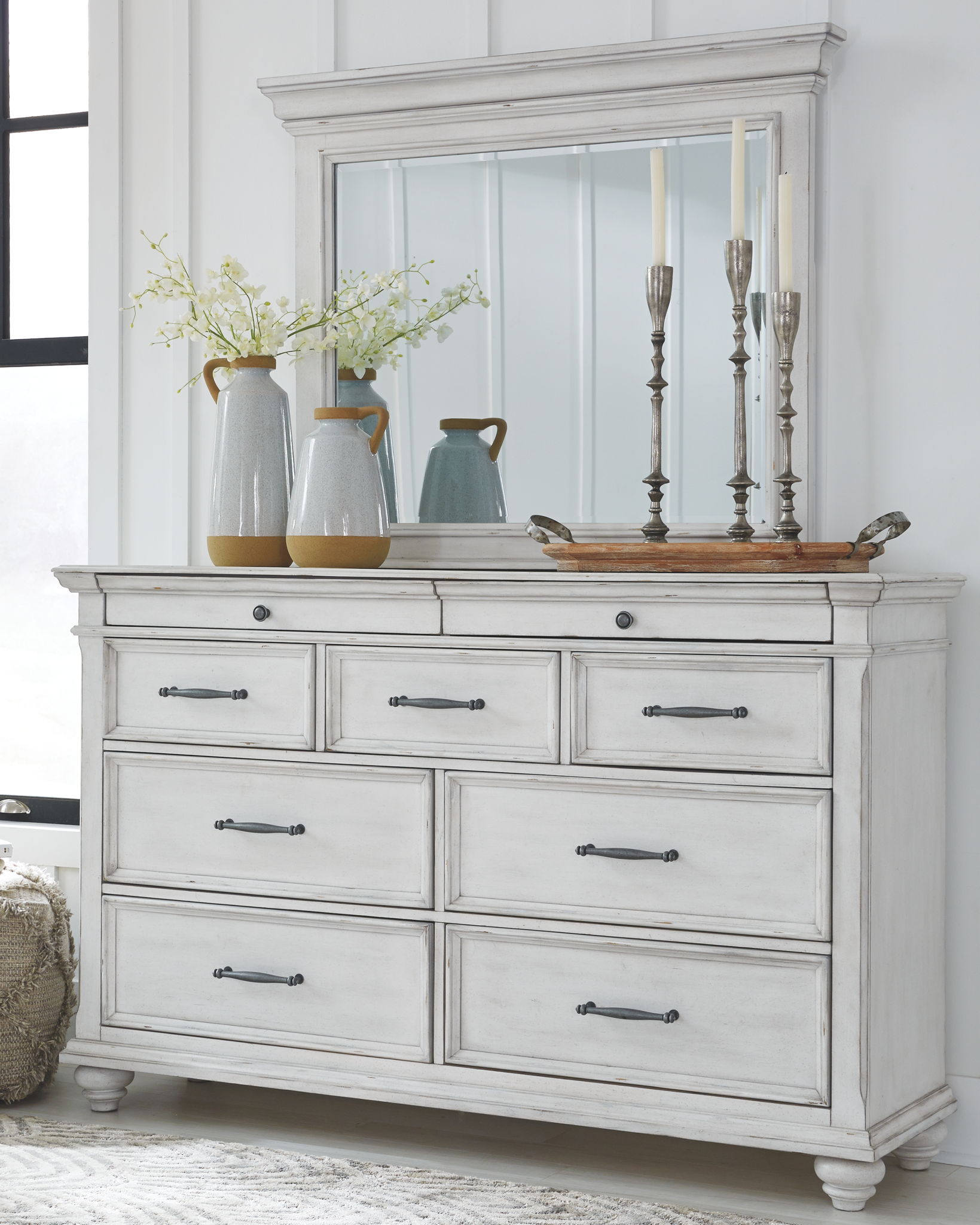 Kanwyn - Panel Bedroom Set - Benchcraft® - 38