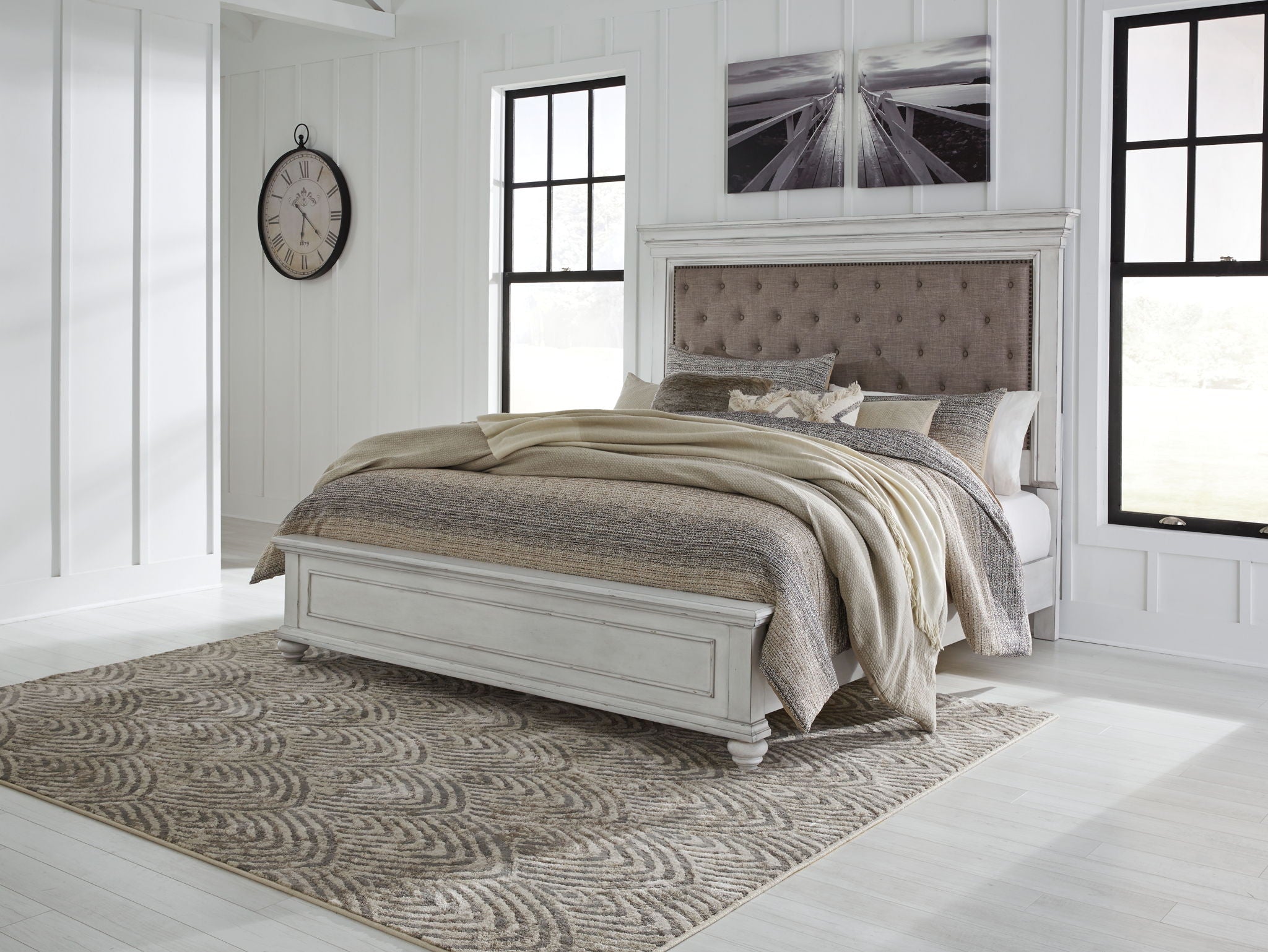 Kanwyn - Upholstered Panel Bed - Benchcraft® - 15