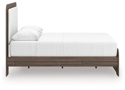 Kendanport - Upholstered Bed - Signature Design by Ashley® - 3
