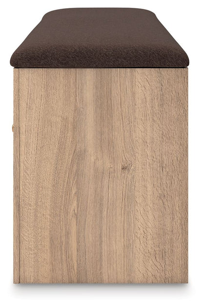 Kinlanni - Bedroom Upholstered Storage Bench - Tan / Brown - Signature Design by Ashley® - 6