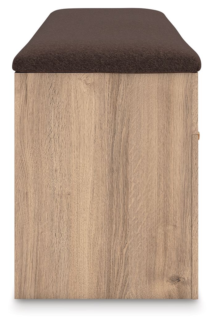 Kinlanni - Bedroom Upholstered Storage Bench - Tan / Brown - Signature Design by Ashley® - 4