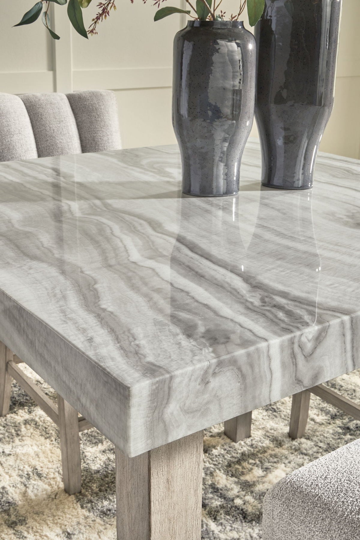 Larawyn - 5 Pc. - Counter Height Dining Table And 4 Barstools - Bisque - Signature Design by Ashley® - 3