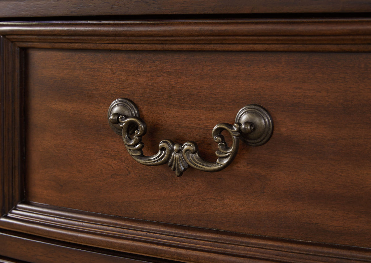 Lavinton - Three Drawer Night Stand - Brown - Signature Design by Ashley® - 8
