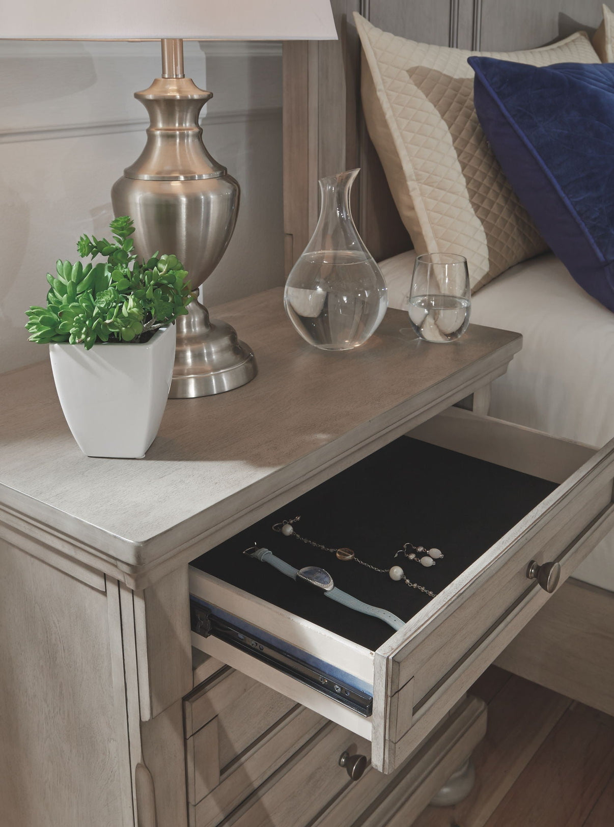 Lettner - Sleigh Bedroom Set - Signature Design by Ashley® - 19