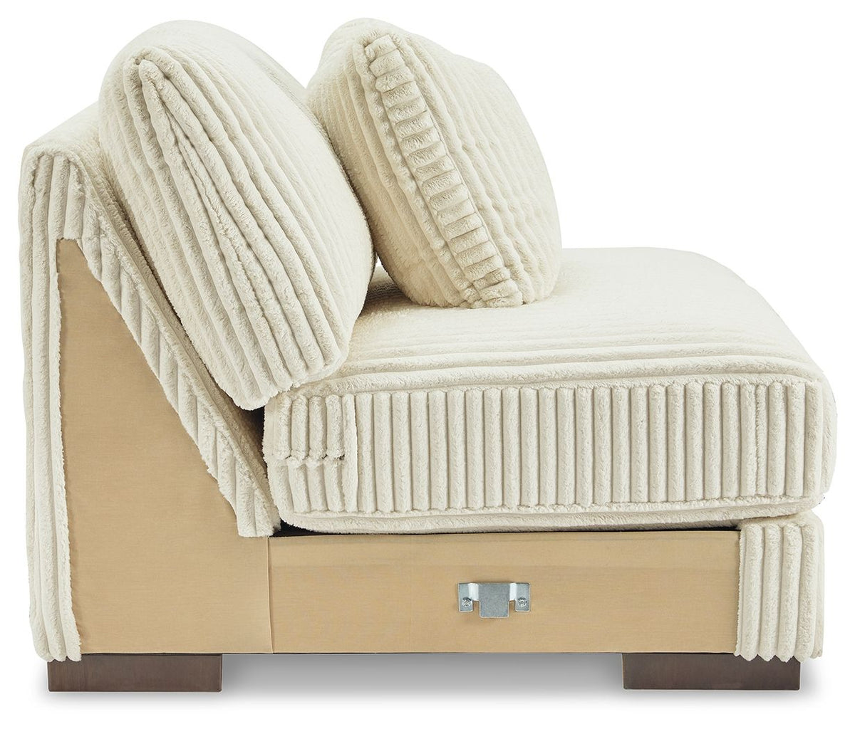 Lindyn - 4 Piece Sectional - Signature Design by Ashley® - 30