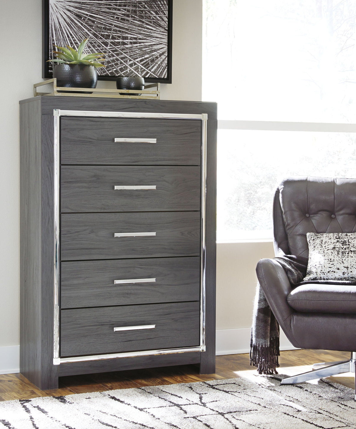 Lodanna - Bedroom Set - Signature Design by Ashley® - 5