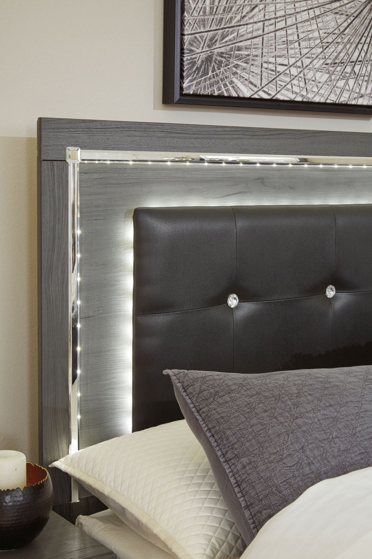 Lodanna - Panel Bed - Signature Design by Ashley® - 20
