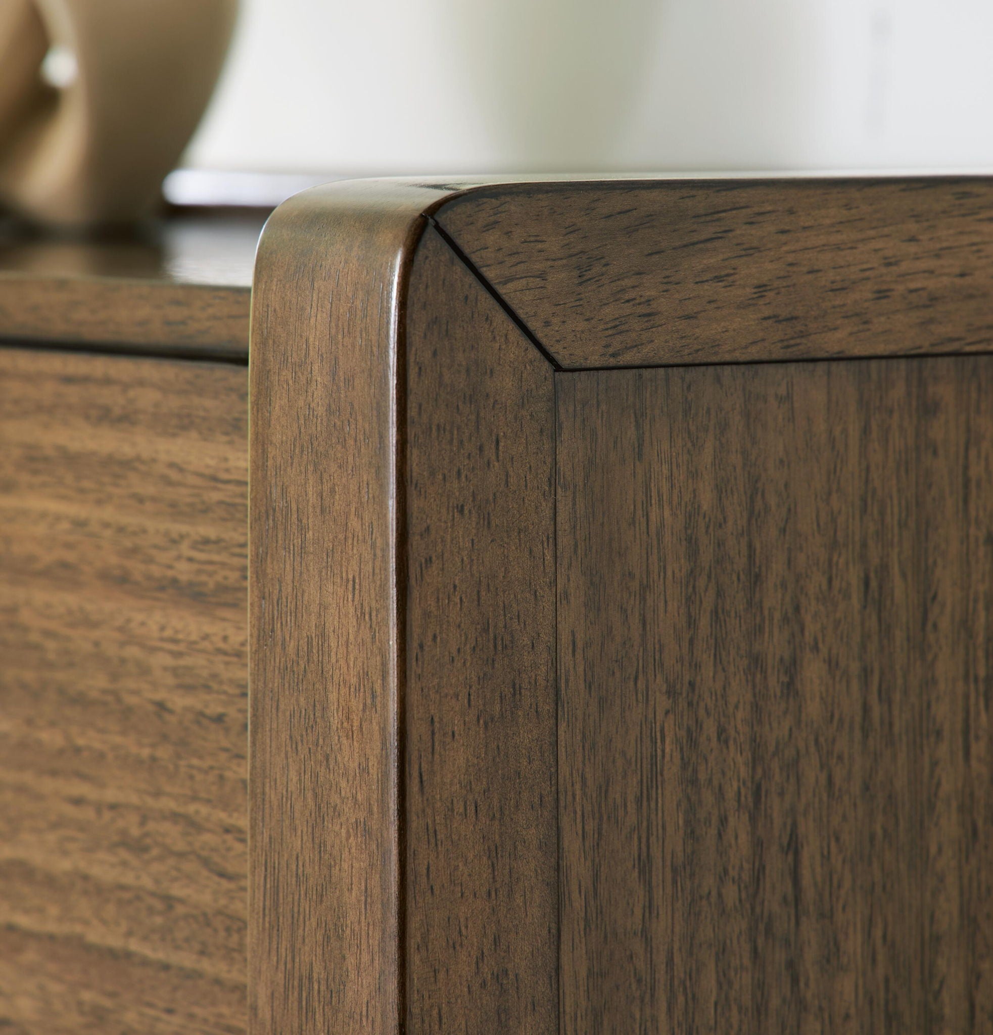 Marxmore - Five Drawer Chest - Brown - Benchcraft® - 6