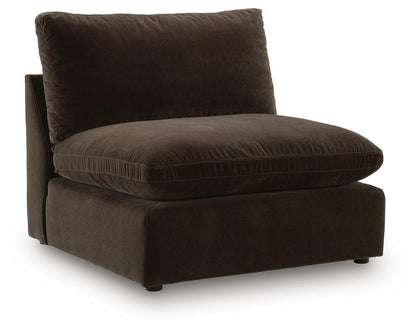 Maxton Heights - 8 Piece Sectional - Benchcraft® - 12