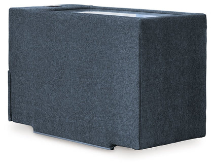 Modmax - 7 Piece Sectional - Signature Design by Ashley® - 87
