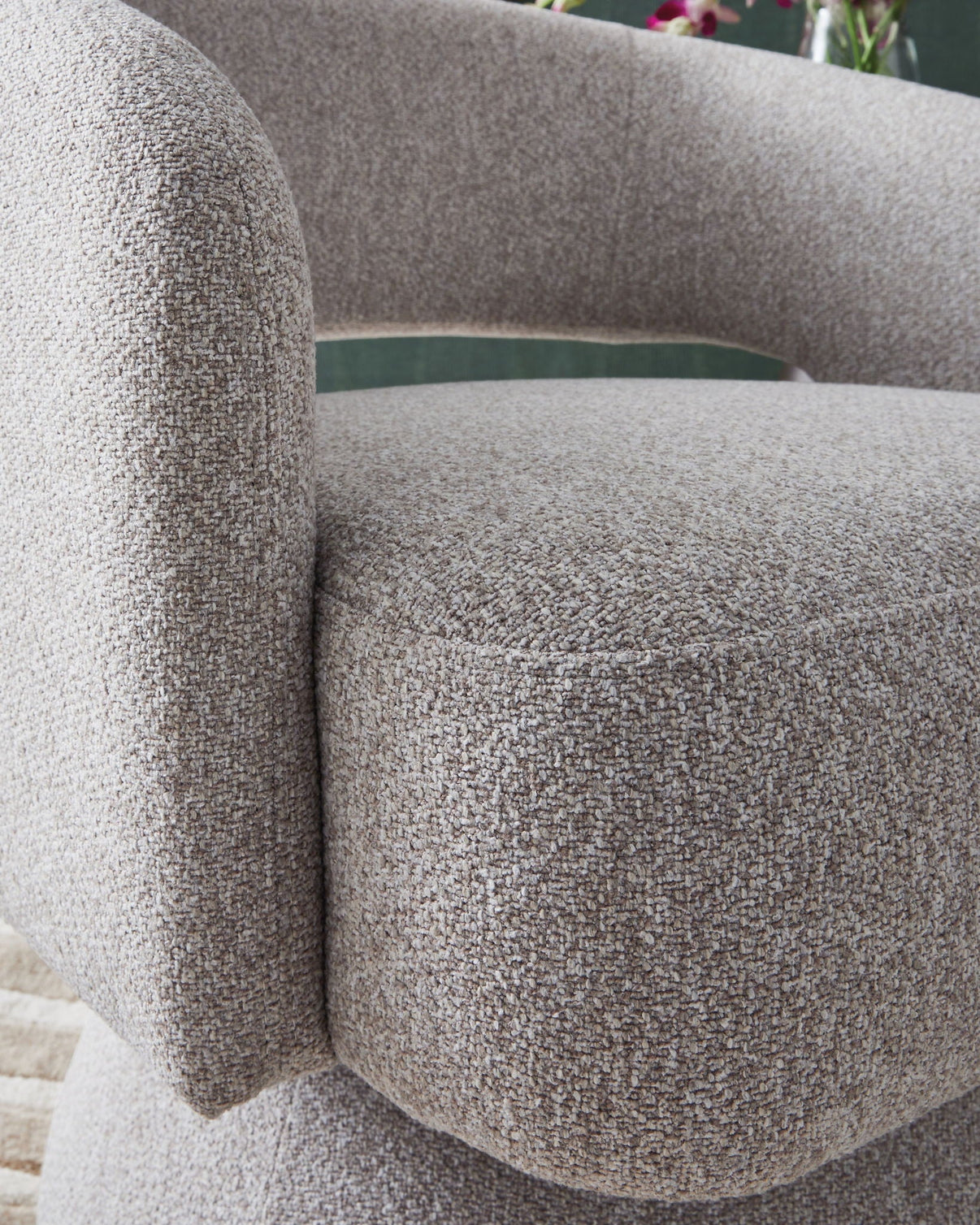 Nashkins - Swivel Accent Chair - Pebble - Signature Design by Ashley® - 3
