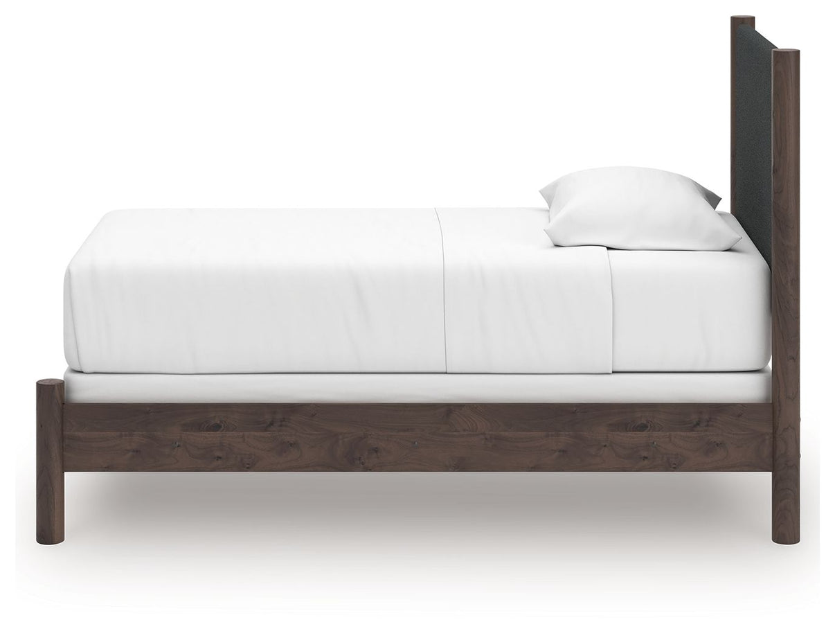 Pamytta - Upholstered Panel Bed - Signature Design by Ashley® - 3