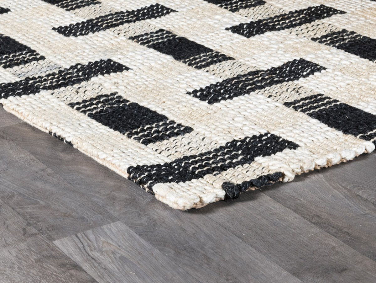 Preston - 2.6' x 8' Rug - Classic Home - 7