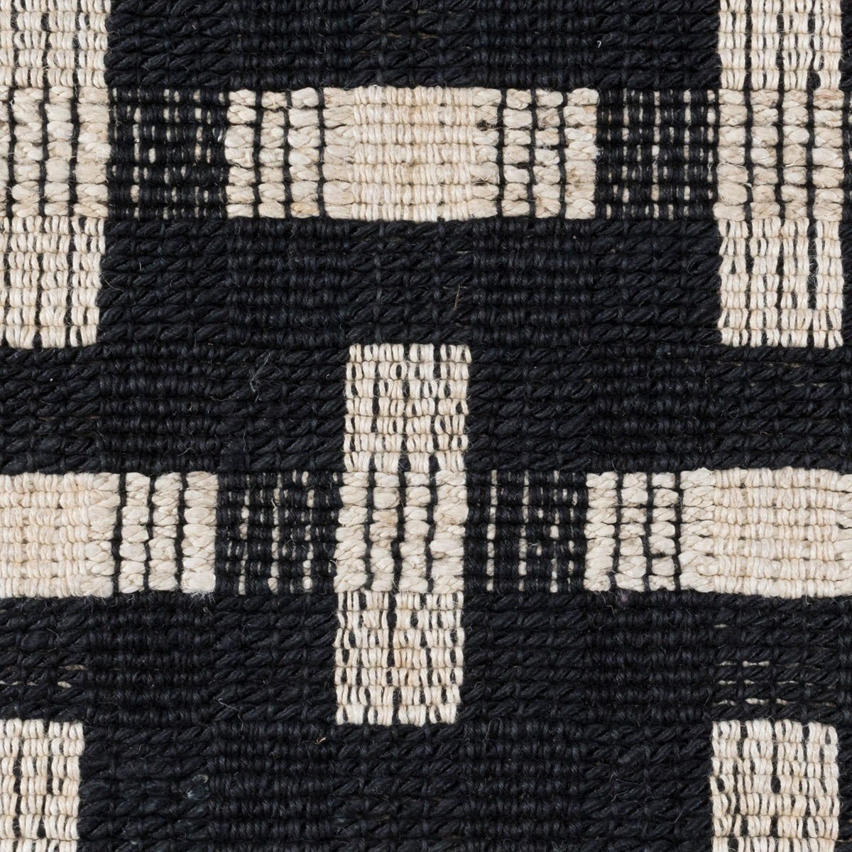 Preston - 2.6' x 8' Rug - Classic Home - 18