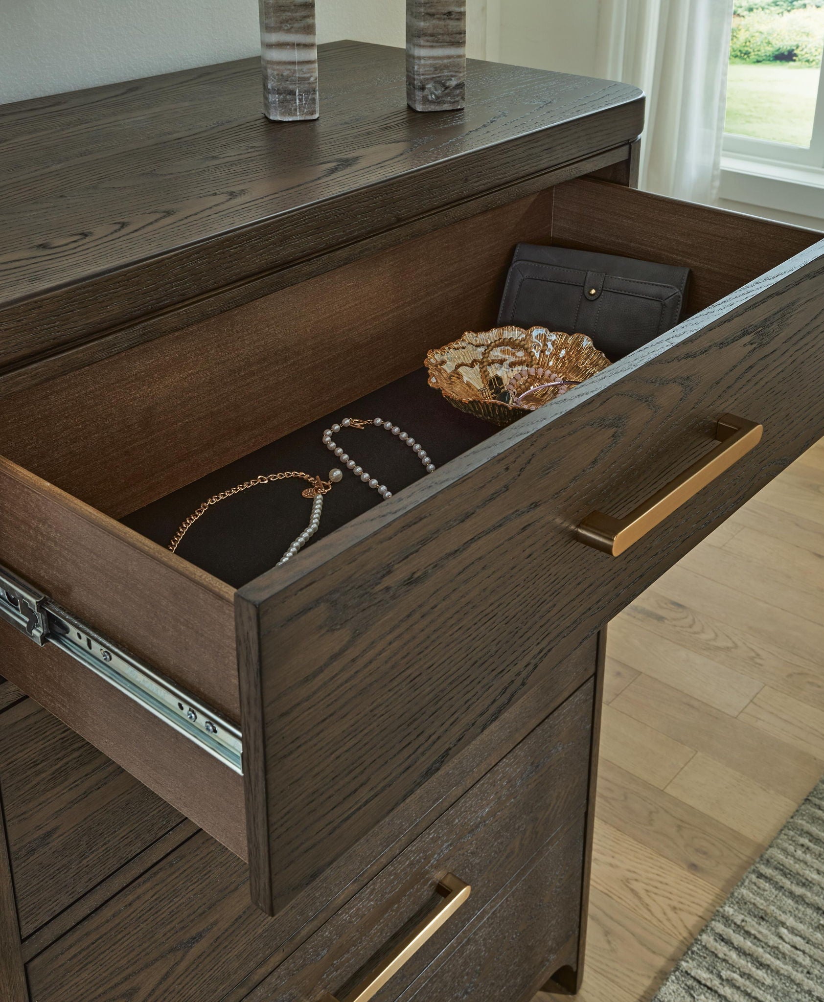 Radkin - Five Drawer Chest - Burnished Brown - Signature Design by Ashley® - 4