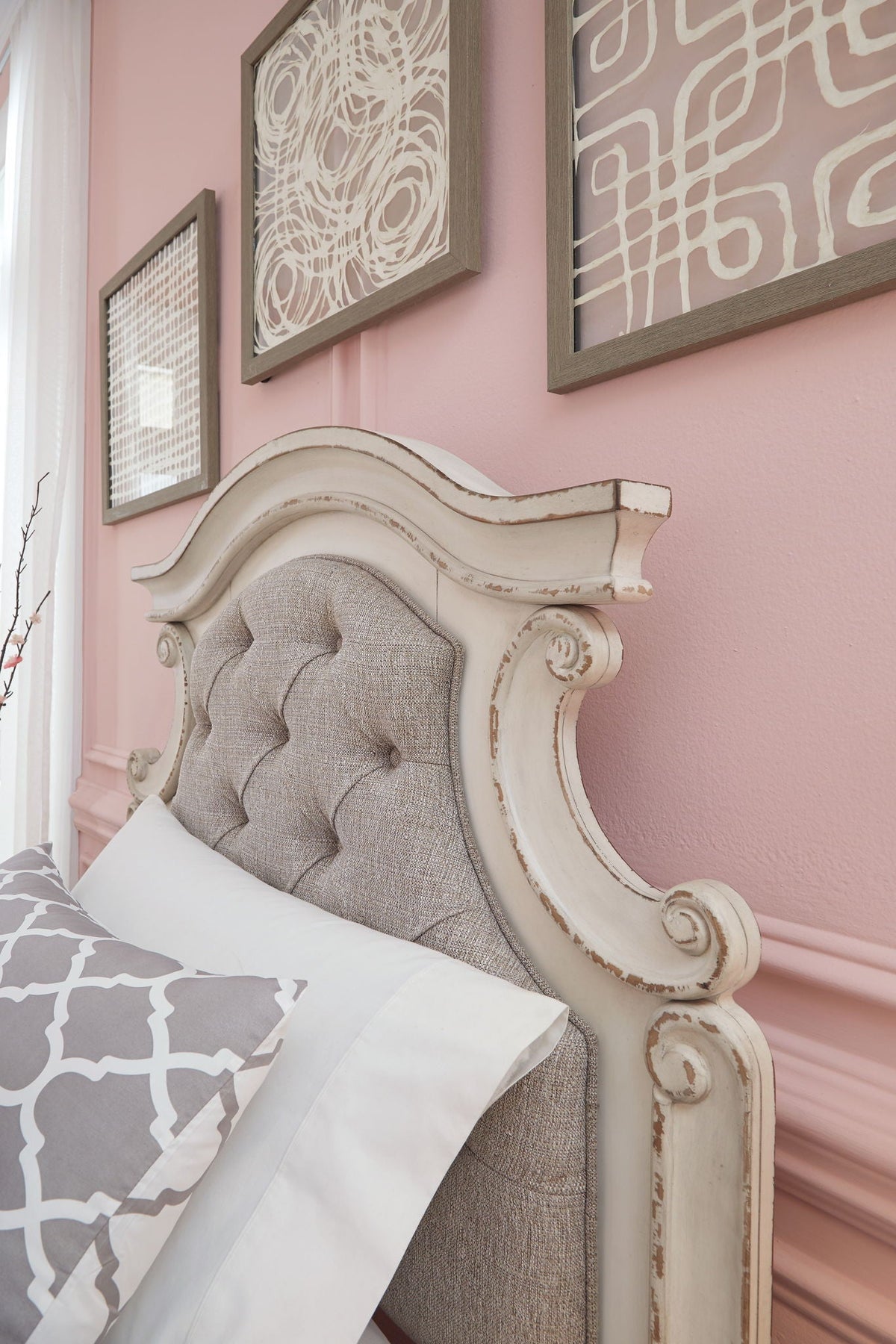Realyn - Twin UPH Panel Headboard - Chipped White - Signature Design by Ashley® - 3