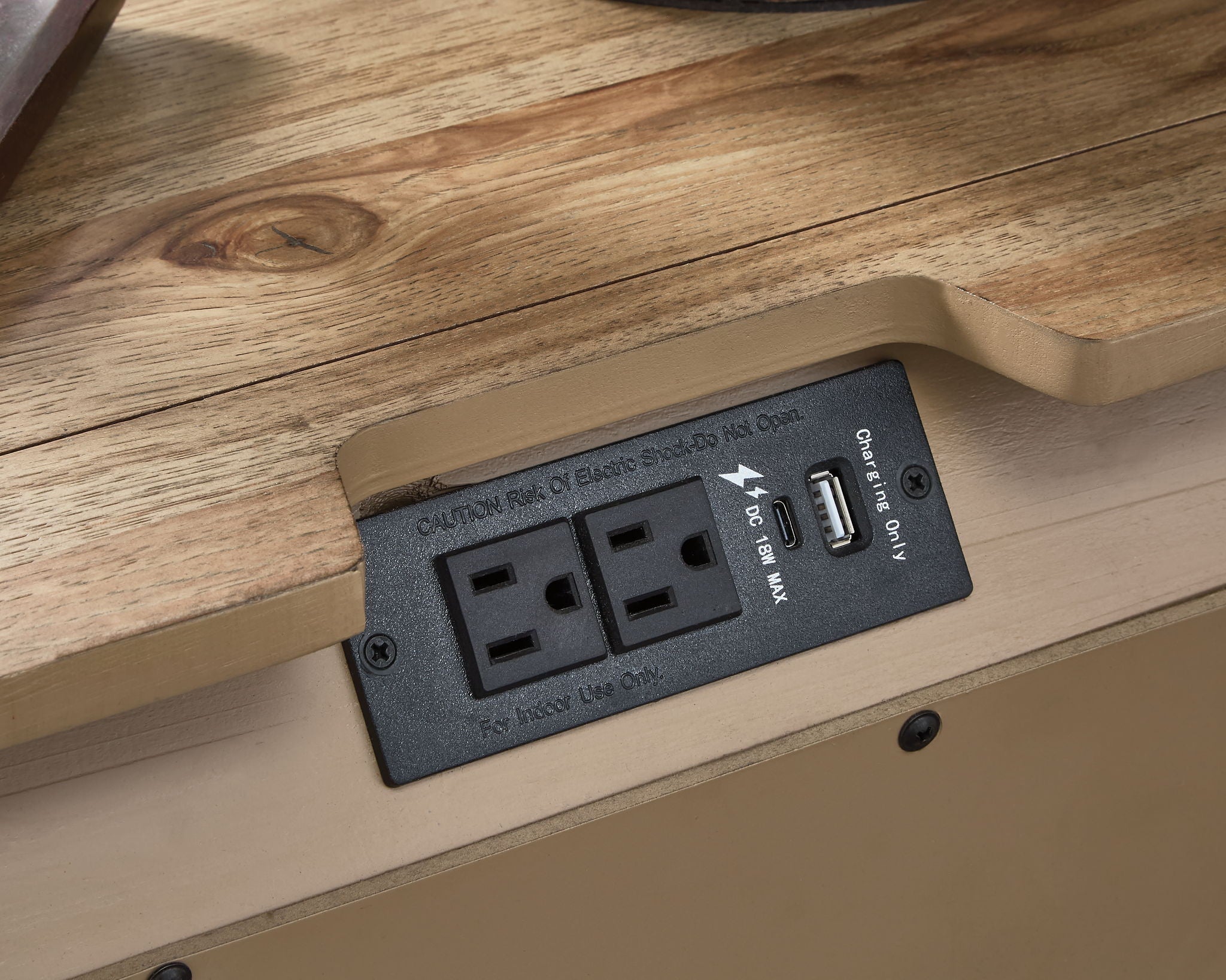 Ridgester - Three Drawer Night Stand - Light Brown - Benchcraft® - 4