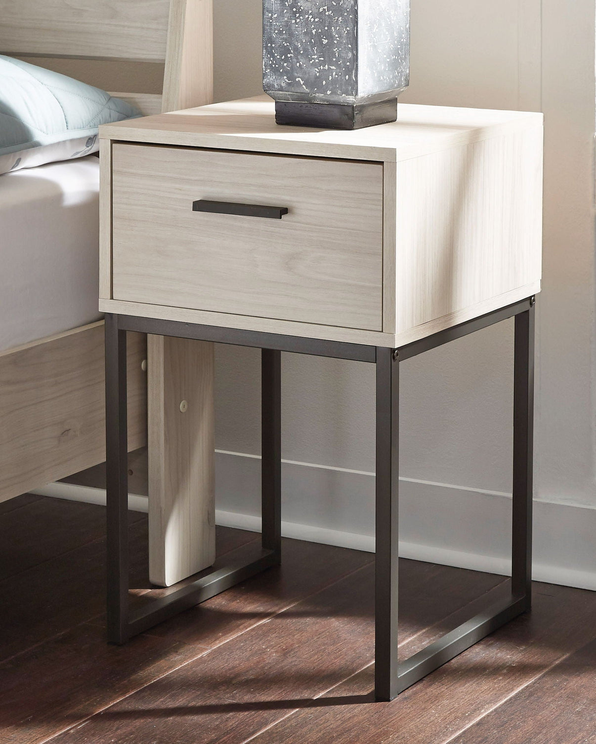Socalle - Bedroom Set - Signature Design by Ashley® - 33