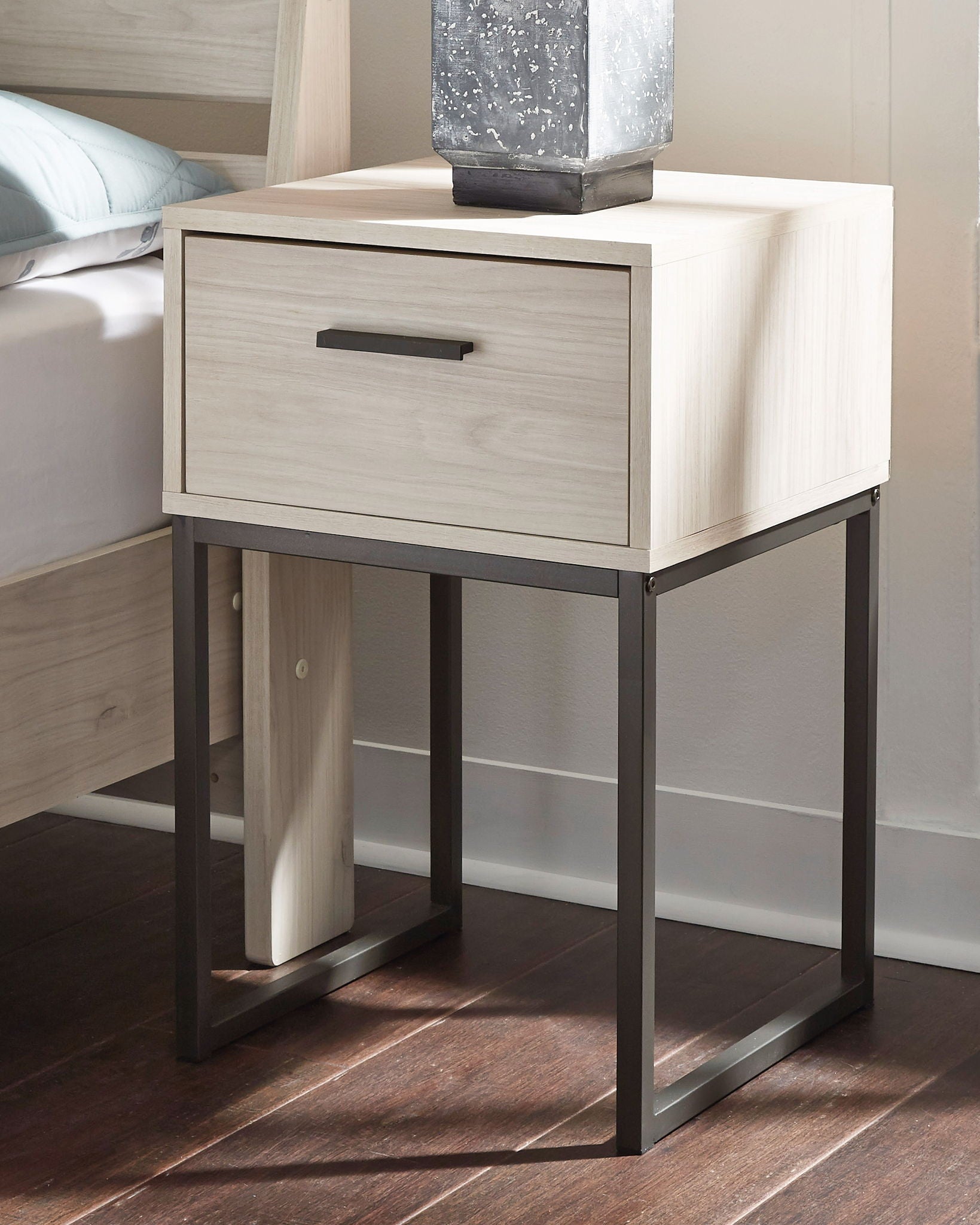 Socalle - Bedroom Set - Signature Design by Ashley® - 33