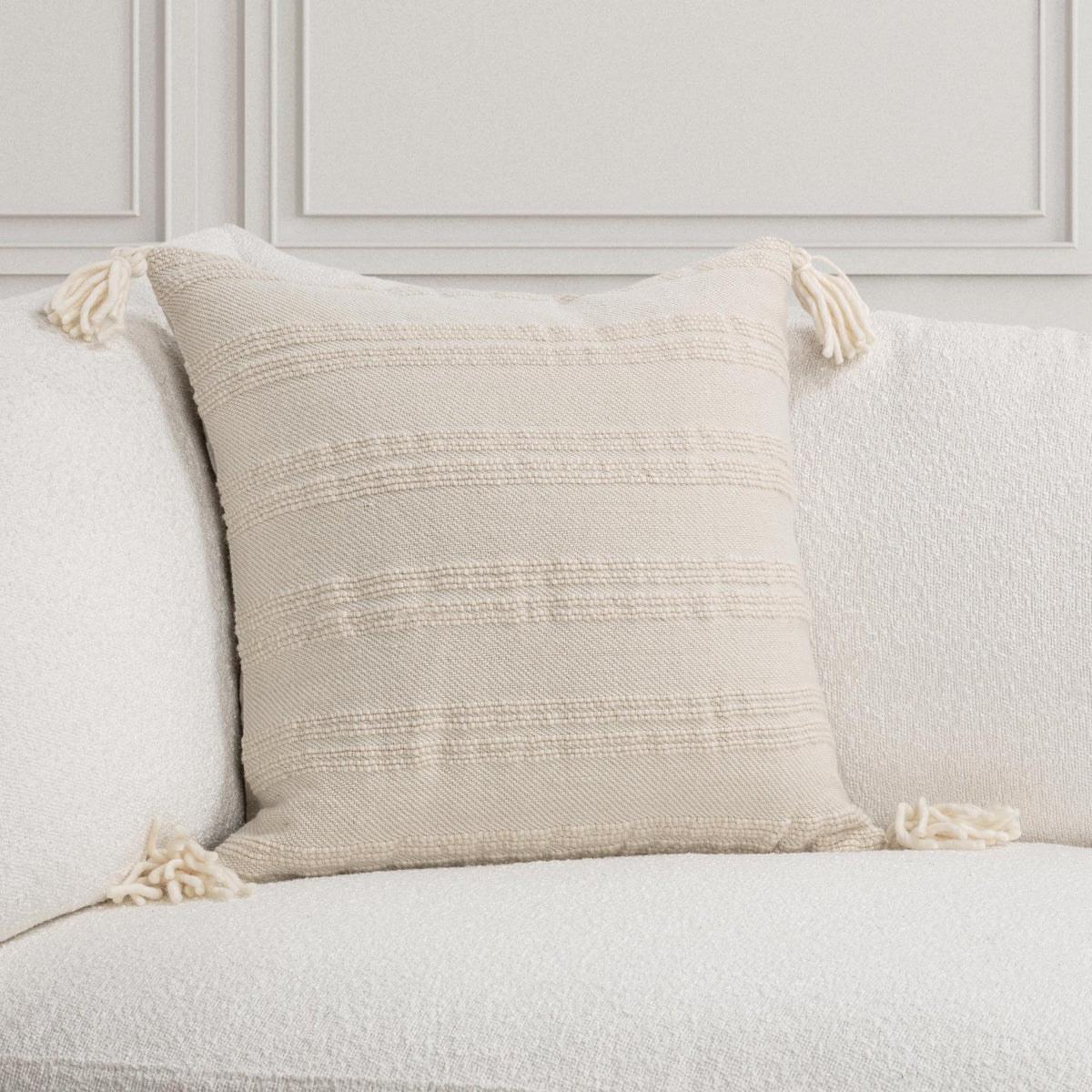 York - Pillow - Villa - 4