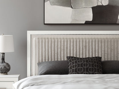 Zuraleus - Upholstered Panel Platform Storage Bed - Signature Design by Ashley® - 8